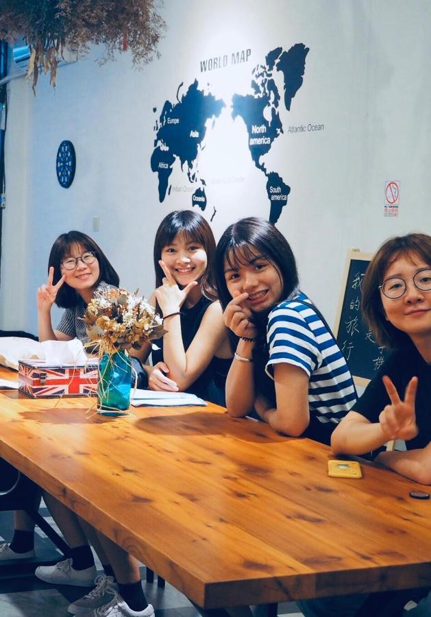 Oc Hostel Tainan Extérieur photo