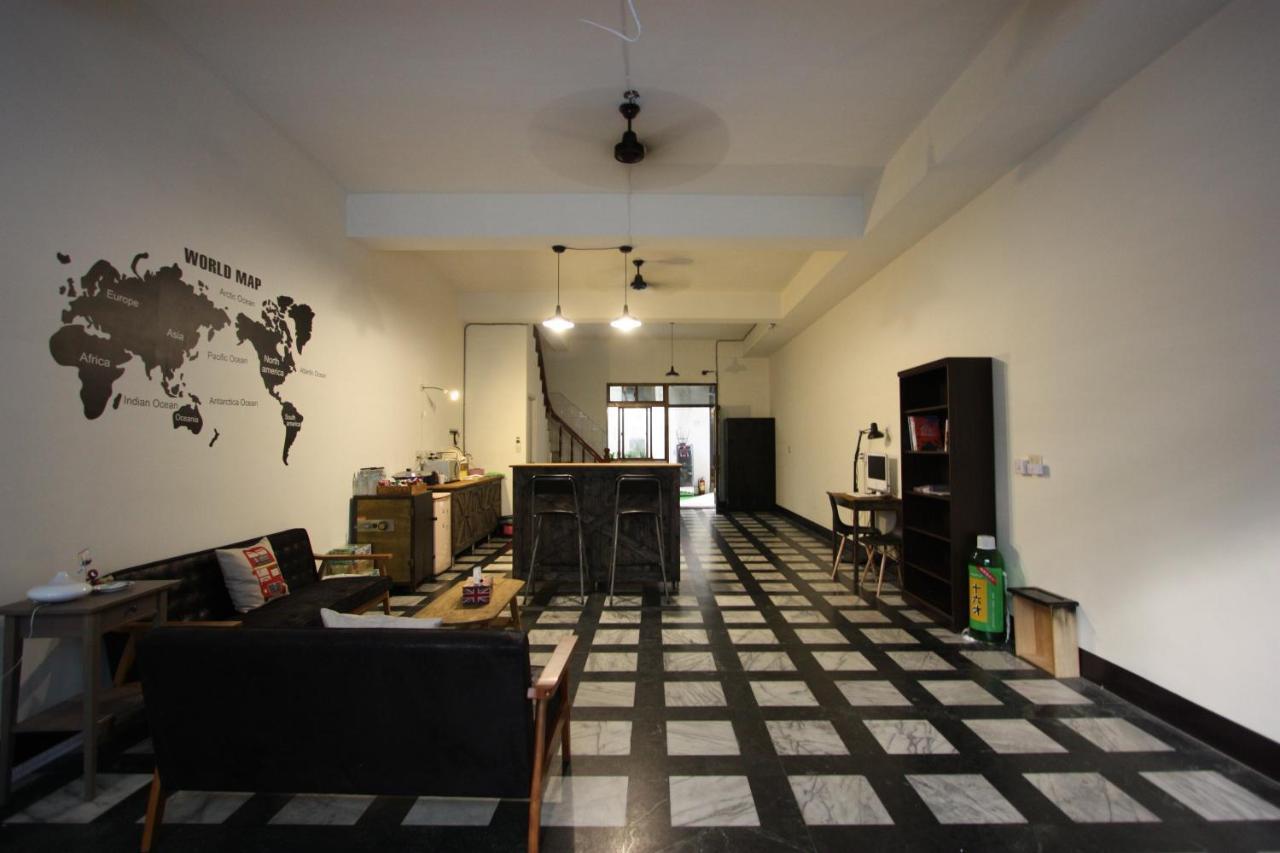 Oc Hostel Tainan Extérieur photo