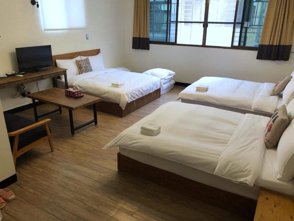 Oc Hostel Tainan Extérieur photo
