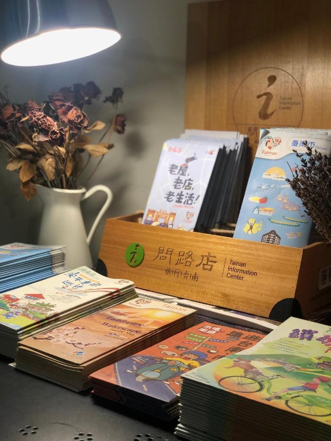 Oc Hostel Tainan Extérieur photo
