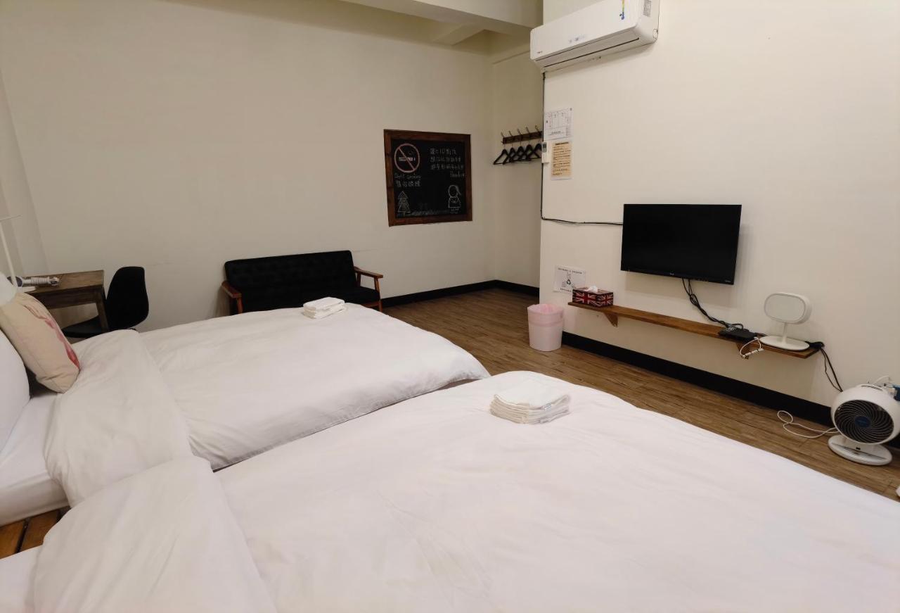 Oc Hostel Tainan Extérieur photo
